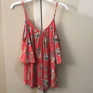 Comfortable floral top